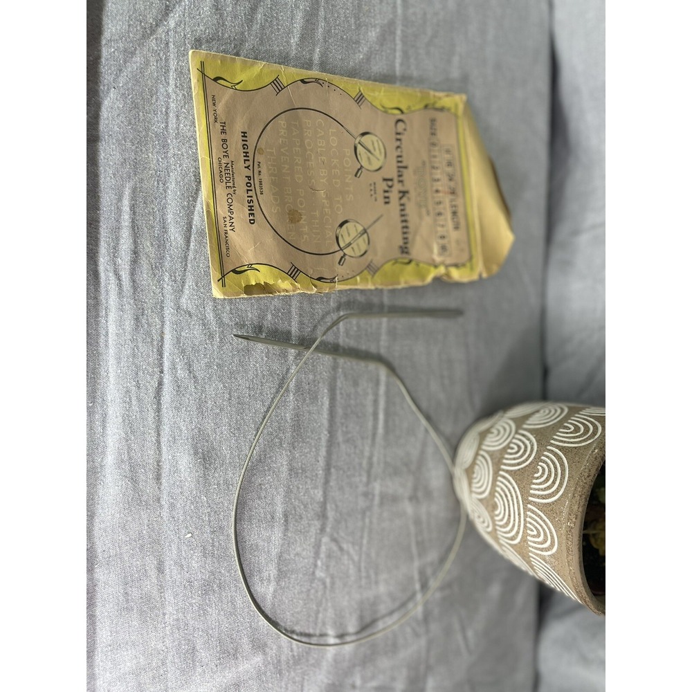 Circular Knitting Needle Vintage BOYE 29"‎